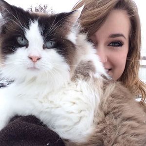 Meet your Posher, Natalie